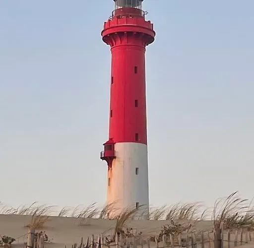 Casa Marcel Déco Sympa Au Calme Dans La Pinède Сasa de vacaciones