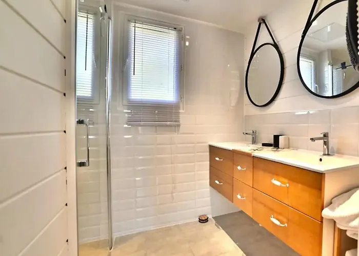 Casa Marcel Déco Sympa Au Calme Dans La Pinède * La Tremblade